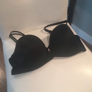 Victoria’s Secret 36D Very Sexy Uplift Bra